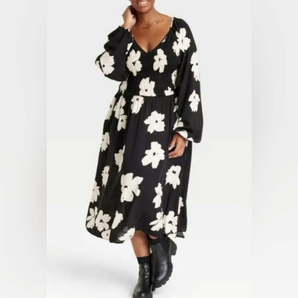 NWT black and white long sleeve dress Ava & Viv size 1x